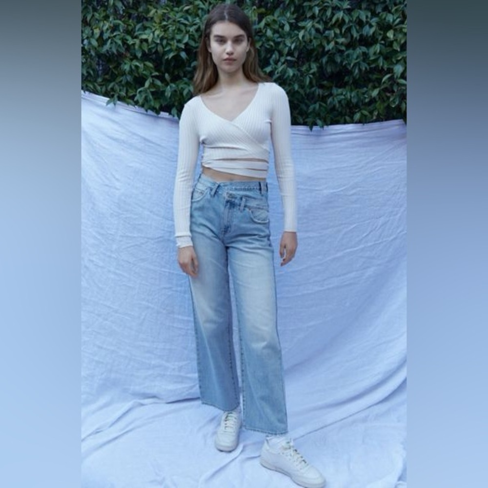 NWT Pistola Bobbie Jean IN Nelson Wash with Crossover Waist, Size 30 - Picture 13 of 14